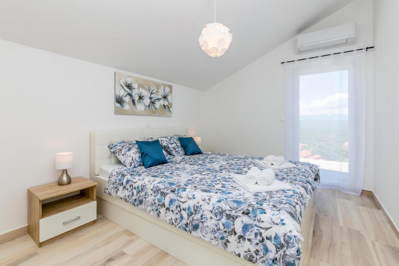 Vrh  Holiday House San Michele מראה חיצוני תמונה